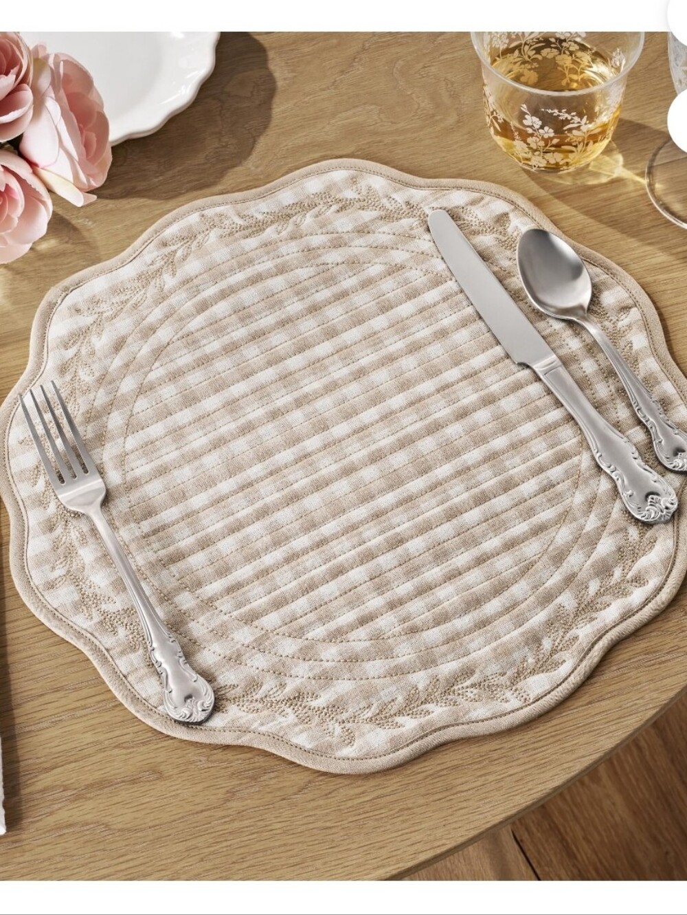 ❤️ 6 pk New The Pioneer Woman Mini Gingham Beige Quilted Scalloped Placemat